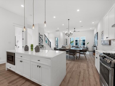 950 Fisher St unit D, Houston, TX 77018 - photo 7