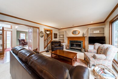 Check out the Oversized Windows w/Full View to  th