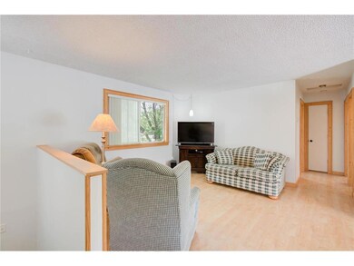 3-print-livingroom2