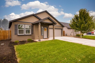 3149 SW Obsidian Ct-44