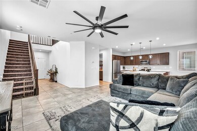 1016 Huckburn Ave, Henderson, NV 89015 - photo 4