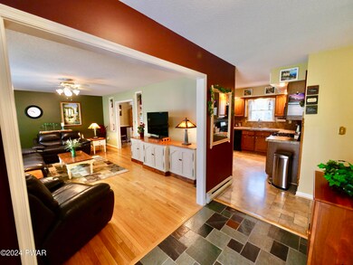 115 Reid Rd, Lake Ariel, PA 18436 - photo 7