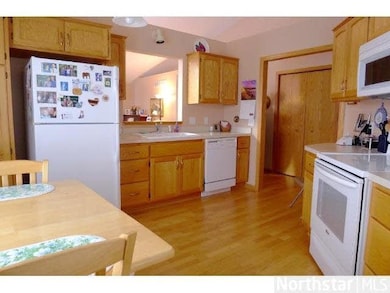 1755 Ojibway Dr, Hugo, MN 55038 - photo 4