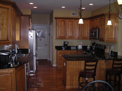 124 Culpeper Ct, Mount Washington, KY 40047 - photo 6