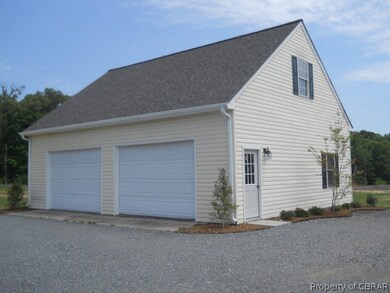 645 Johnville Rd, Dunnsville, VA 22454 - photo 3