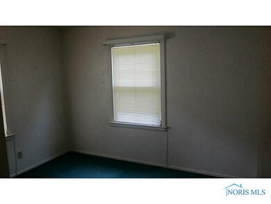 2841 Elsie Ave, Toledo, OH 43613 - photo 4