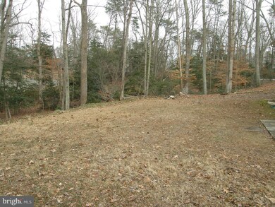 23195 Town Creek Dr, Lexington Park, MD 20653 - photo 4