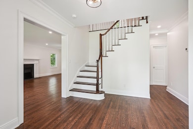 45 Fenimore Rd, New Rochelle, NY 10804 - photo 3