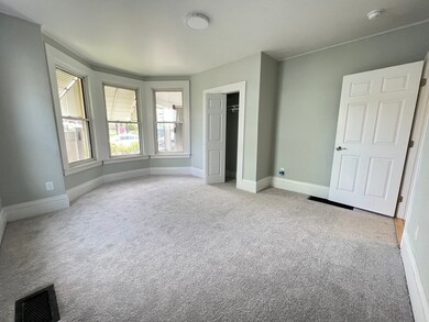 148 Florence St unit 1, Everett, MA 02149 - photo 5