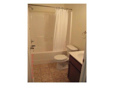 609 Brewer St, Whiteland, IN 46184 - photo 5