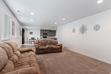 4276 W 6025 S, Roy, UT 84067 - photo 6