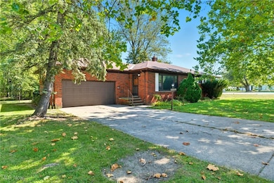 8523 Columbia Rd, Olmsted Falls, OH 44138 - photo 3