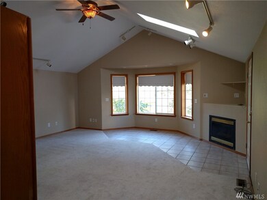 15625 92nd Way SE, Yelm, WA 98597 - photo 2