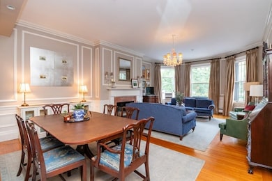 164 Beacon St unit 2, Boston, MA 02116 - photo 4