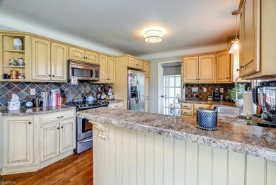 1040 E Pioneer Trail, Aurora, OH 44202 - photo 5