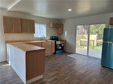 24 Kirby St, Bainbridge, NY 13733 - photo 6