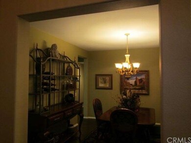 Formal Dining 