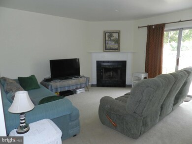 1667 Langley Dr, Hagerstown, MD 21740 - photo 2