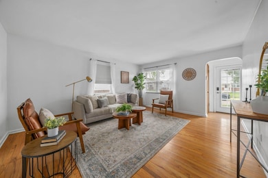 876 Palmer Road