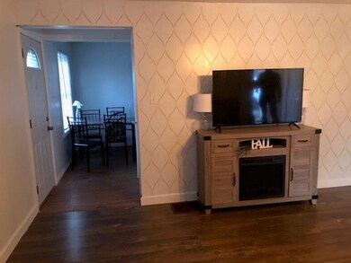 1630 Meridian St, Columbus, IN 47201 - photo 3