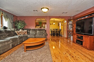 3 Mystic Ln, Milford, MA 01757 - photo 4