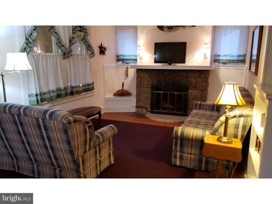 215 N Highland Ave, Lansdowne, PA 19050 - photo 6