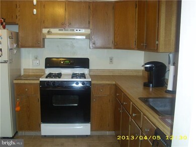 27 Wyndham Place, Trenton, NJ 08691 - photo 4