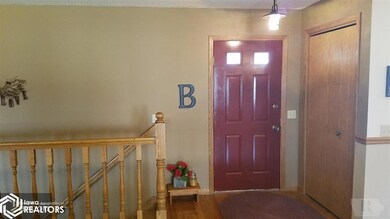 720 E 23rd St N, Newton, IA 50208 - photo 7