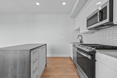 277 Border St unit PH502, Boston, MA 02128 - photo 4