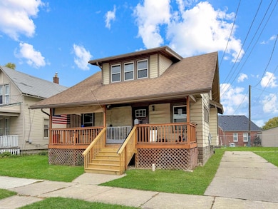 190 Euclid Ave unit and Lot 186, Mount Clemens, MI 48043 - photo 2