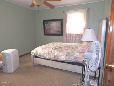 119 Rose Ln, Matamoras, PA 18336 - photo 7