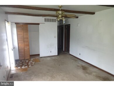 100 Gloucester Ave, West Deptford, NJ 08086 - photo 4