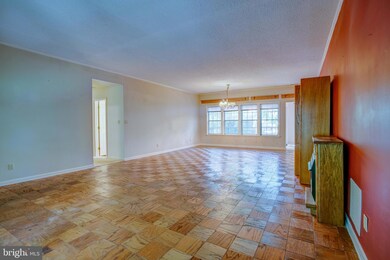 23271 Oak Crest Ln, California, MD 20619 - photo 7