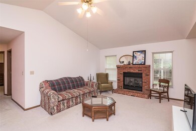 112 Ridge Dr, Maryville, IL 62062 - photo 6