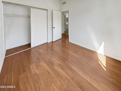 2970 N Oregon St unit 10, Chandler, AZ 85225 - photo 4