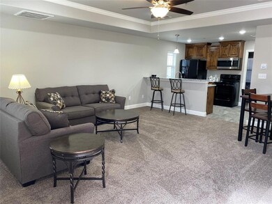 3632 Legacy Cir, Granbury, TX 76049 - photo 4