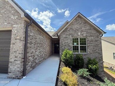 2275 Boulder Crest Ln, Sevierville, TN 37876 - photo 3