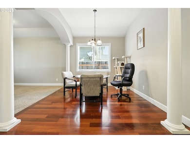 207 Finneys Ave, Molalla, OR 97038 - photo 3