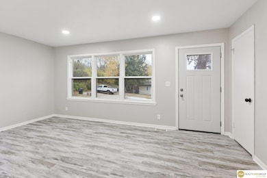 6905 Laurel Ave, Omaha, NE 68104 - photo 7