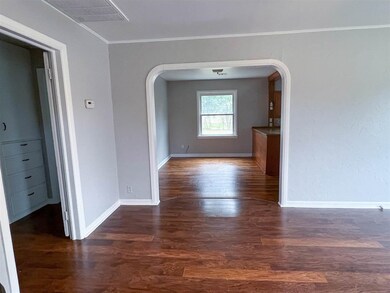 1003 E 3rd St, Cushing, OK 74023 - photo 5