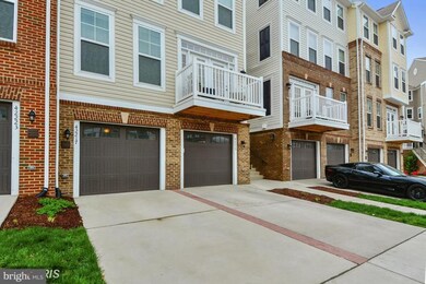 42217 Canary Grass Square unit 3A3, Aldie, VA 20105 - photo 3