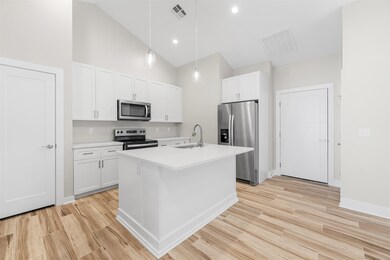 2738 Tim Rogers Ln, Salina, KS 67401 - photo 6