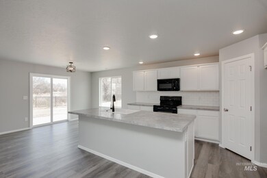 9184 W Tuberose St, Nampa, ID 83687 - photo 6