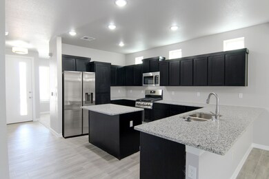 13634 Hazlewood St, El Paso, TX 79928 - photo 3