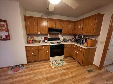 7115 W Quaker Rd, Disputanta, VA 23842 - photo 7