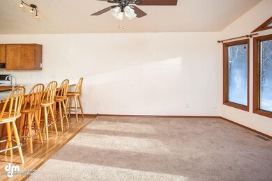 Living Room_DMD_8755-SMALL
