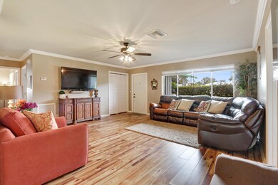 4358 Daffodil Cir N Palm Beach-large-005