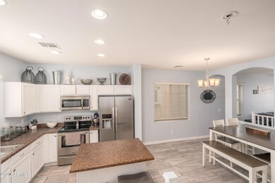 2053 N 77th Gln (17)