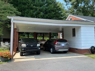 1247 Sunset Dr, Asheboro, NC 27205 - photo 6