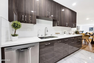 1935 Alpha Rd unit 112, Glendale, CA 91208 - photo 4